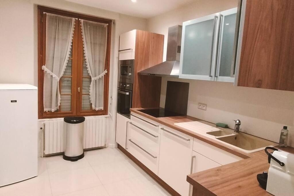 Appartement Au Pied Du Chateau Montbéliard Exteriér fotografie
